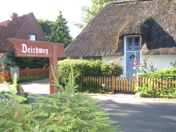 Büsumer Deichhausen Ferienhaus Lütt Hus strandnah an